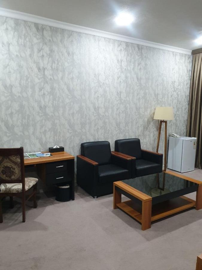 Zarafshan Grand Hotel Malik Exterior foto