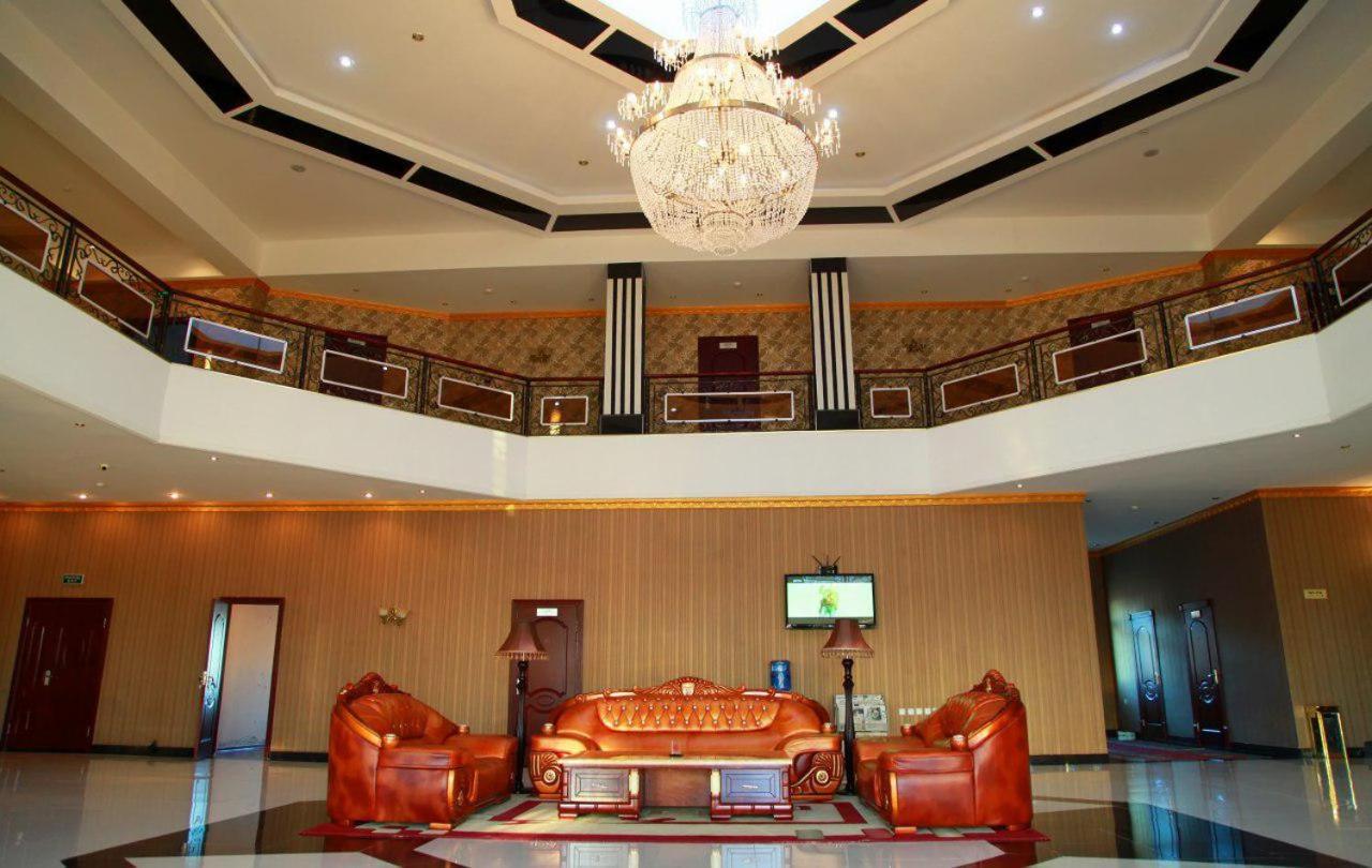 Zarafshan Grand Hotel Malik Exterior foto